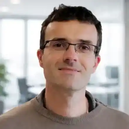 Mickaël, dessinateur-projeteur BIM spécialisé en permis de construire et autorisations d'urbanisme à Nîmes, Gard